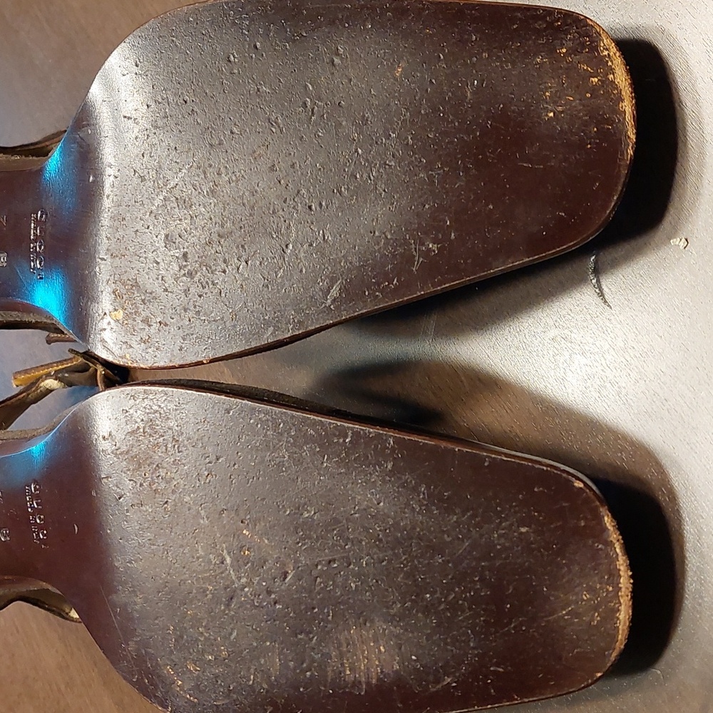 Gucci Brown and Black Heels - Picture 13 of 16
